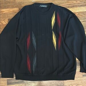 Dynamic Black and Red Crewneck Sweater with Geometric Design